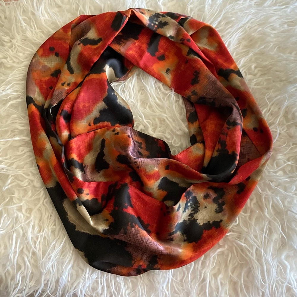 NWOT Homesewn Infinity Scarf